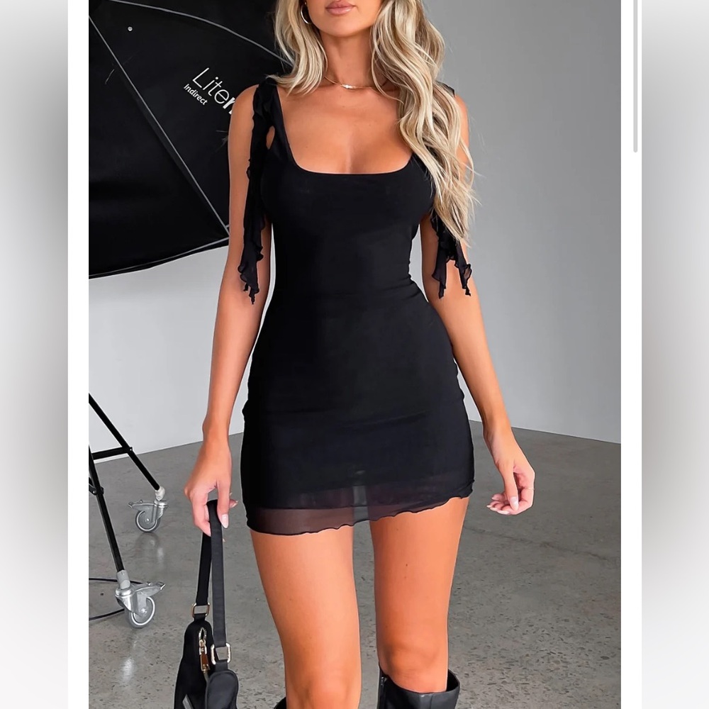 White Fox Women’s  Black Don’t Tell Me Now Mini Dress Size XL NWT